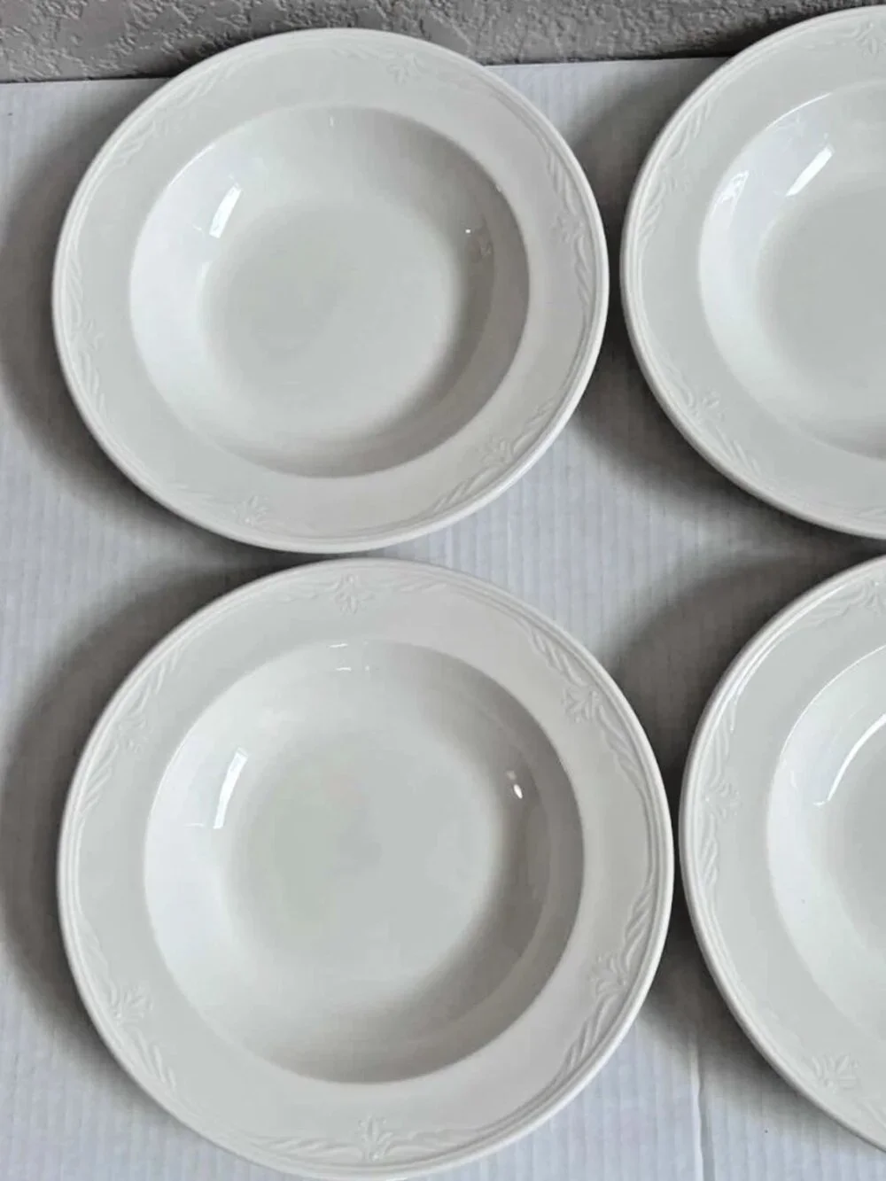 Royal Doulton ALLEGRO White Porcelain Embossed Scrolls Hotel Ware * Set of 4